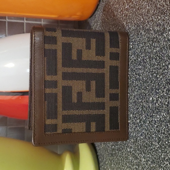 Fendi Mens Wallet - Picture 3 of 12